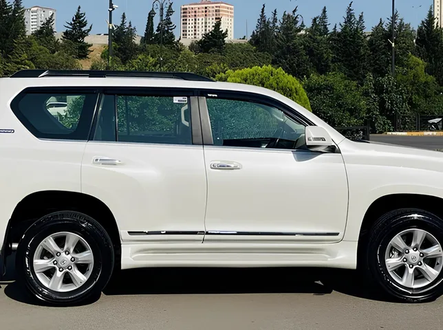 Toyota Land Cruiser Prado, 2.7 L, 2012 i̇l, 178 000 km, Bakı - Qiymət: 37 800 ₼ - Tunel.az