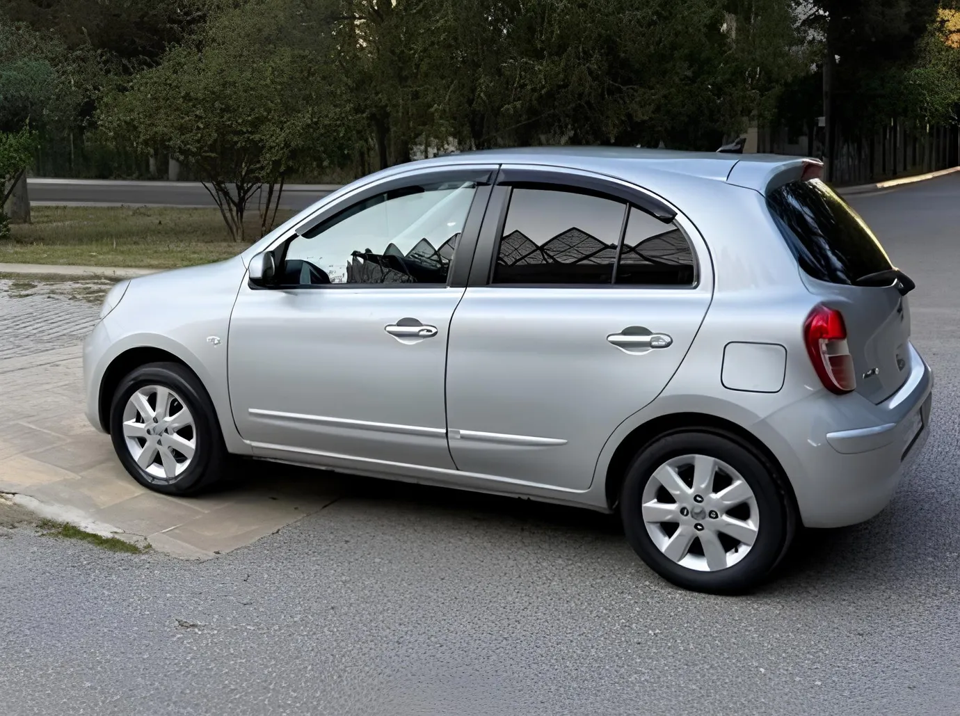 Nissan Micra, 1.2 L, 2013 год, 113 000 km, Баку - Цена: 13 500 ₼ - Tunel.az