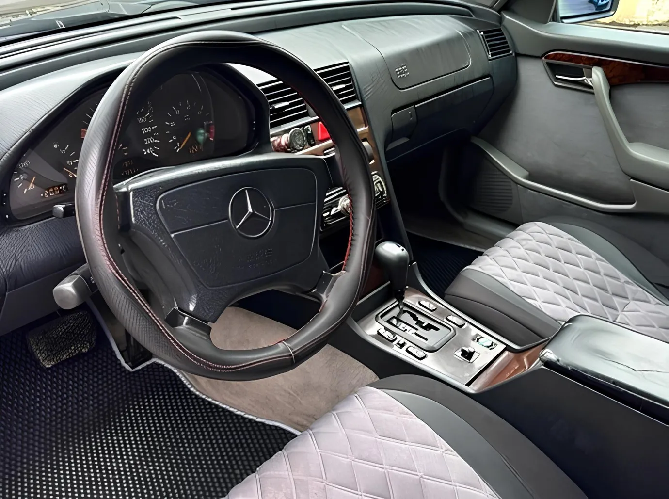 Mercedes C 180, 1.8 L, 1998 year, 254 822 km, Baku - Price: 8 700 ₼ - Tunel.az