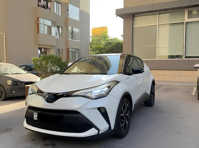 Toyota C-HR, 1.8 L, 2021 год, 125 000 km, Баку - Цена: 37 500 ₼ - Tunel.az