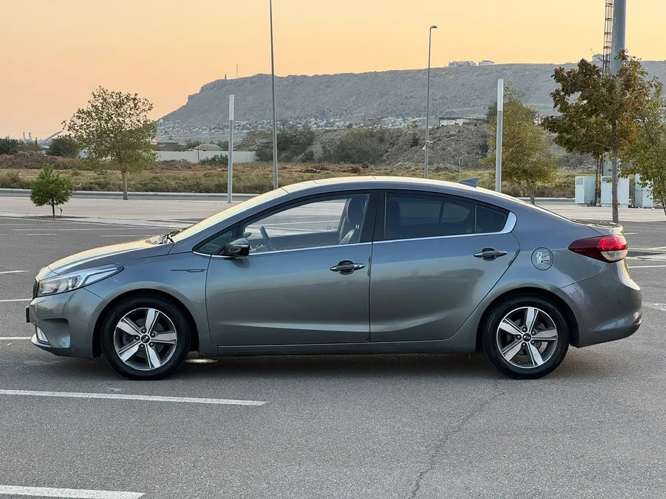 Kia K3, 1.6 L, 2016 год, 150 000 km, Баку - Цена: 21 250 ₼ - Tunel.az