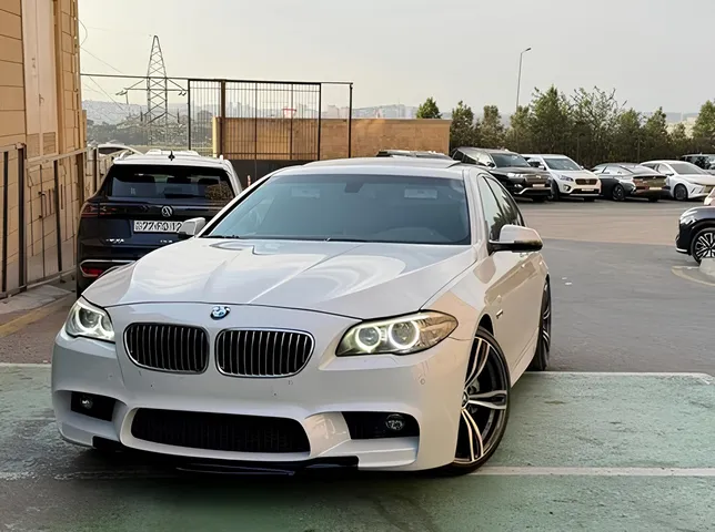 BMW 528, 2.0 L, 2015 yil, 236 450 km, Baku - Narxi: 27 300 ₼ - Tunel.az