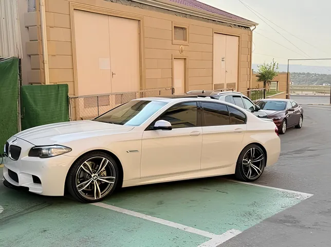 BMW 528, 2.0 L, 2015 yil, 236 450 km, Baku - Narxi: 27 300 ₼ - Tunel.az