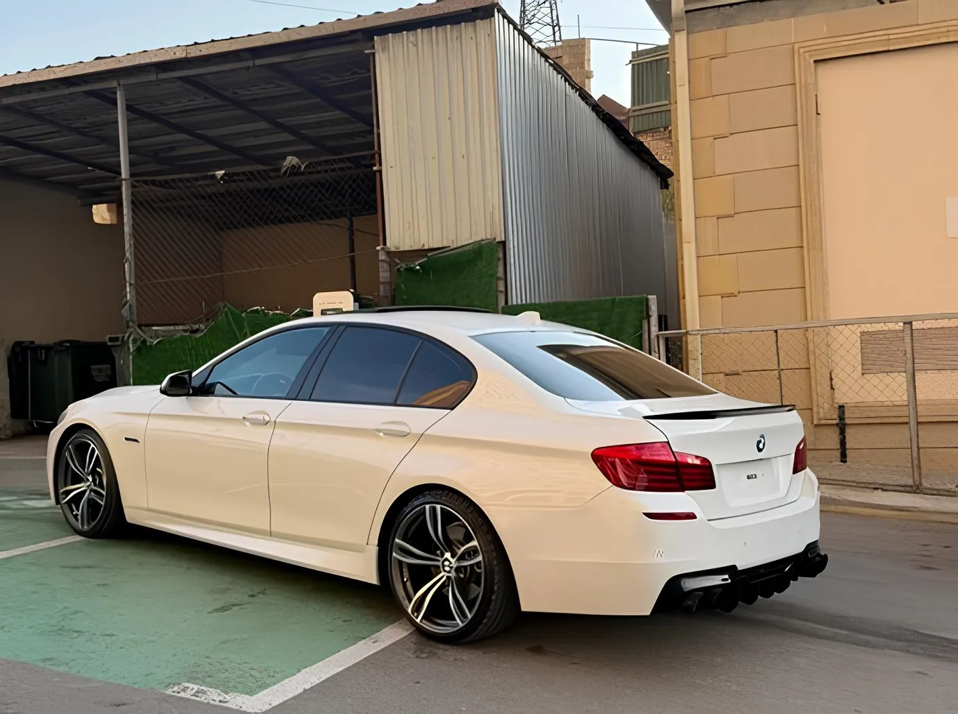 BMW 528, 2.0 L, 2015 yil, 236 450 km, Baku - Narxi: 27 300 ₼ - Tunel.az