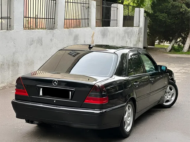 Mercedes C 240, 2.4 L, 2000 წელი, 254 725 km, Baku - ფასი: 8 400 ₼ - Tunel.az