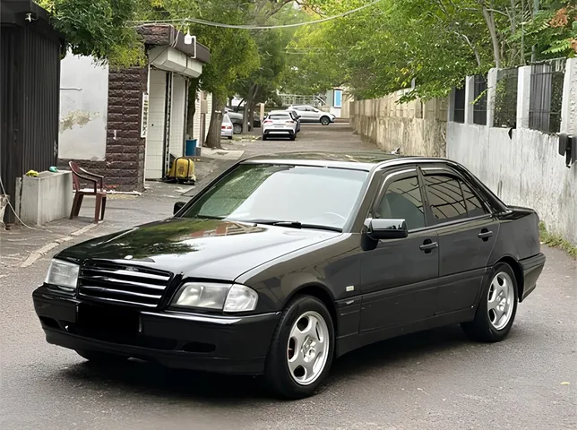 Mercedes C 240, 2.4 L, 2000 წელი, 254 725 km, Baku - ფასი: 8 400 ₼ - Tunel.az