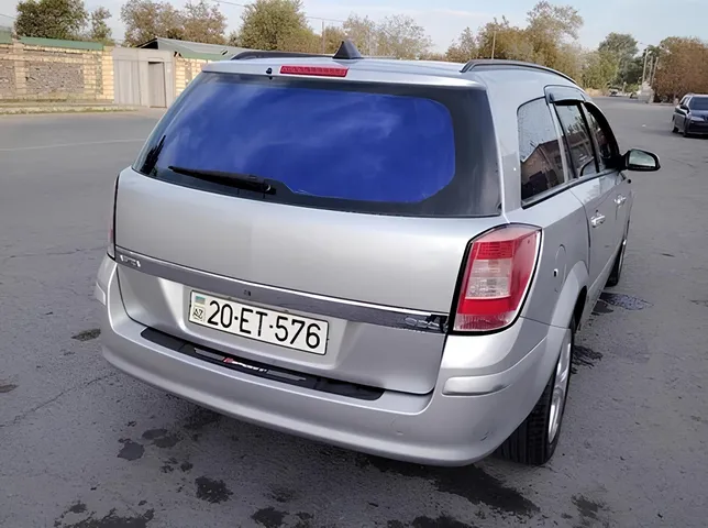 Opel Astra, 1.4 L, 2009 год, 300 034 km, Габала - Цена: 12 500 ₼ - Tunel.az