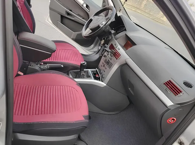 Opel Astra, 1.4 L, 2009 год, 300 034 km, Габала - Цена: 12 500 ₼ - Tunel.az