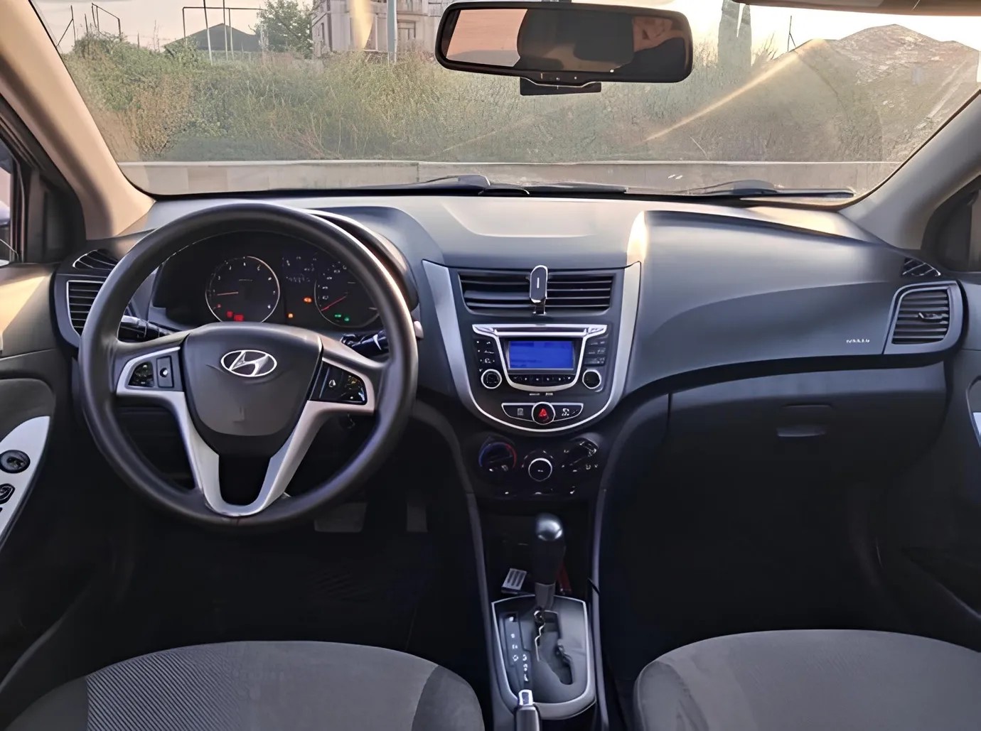 Hyundai Accent, 1.6 L, 2012 baujahr, 290 000 km, Baku - Preis: 12 800 ₼ - Tunel.az