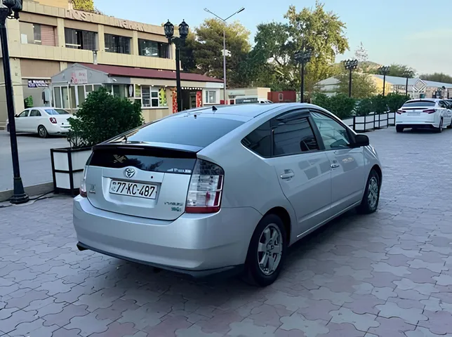 Toyota Prius, 1.5 L, 2007 год, 375 000 km, Баку - Цена: 12 500 ₼ - Tunel.az