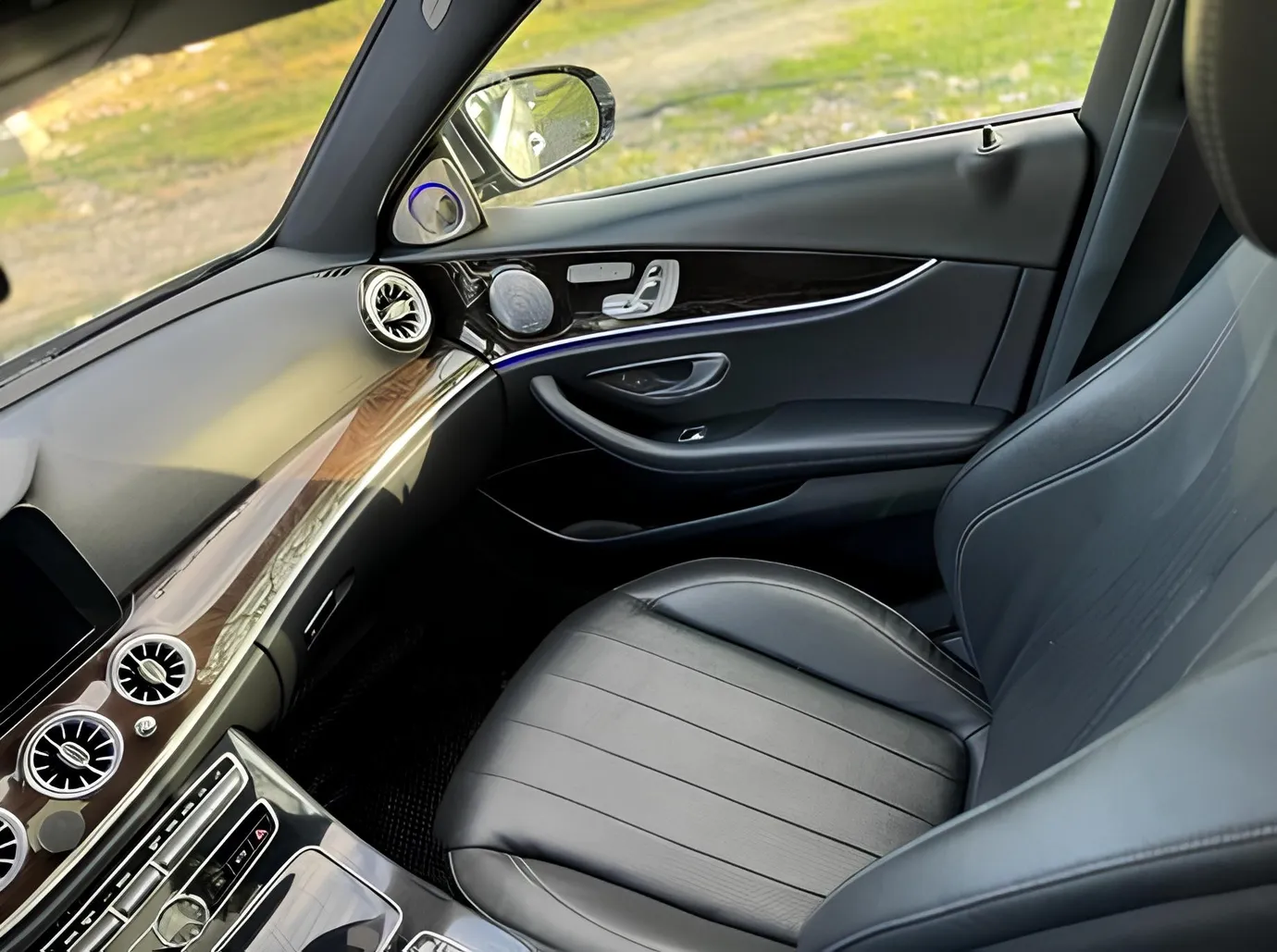 Mercedes E 300, 2.0 L, 2026 i̇l, 195 000 km, Bakı - Qiymət: 40 500 ₼ - Tunel.az