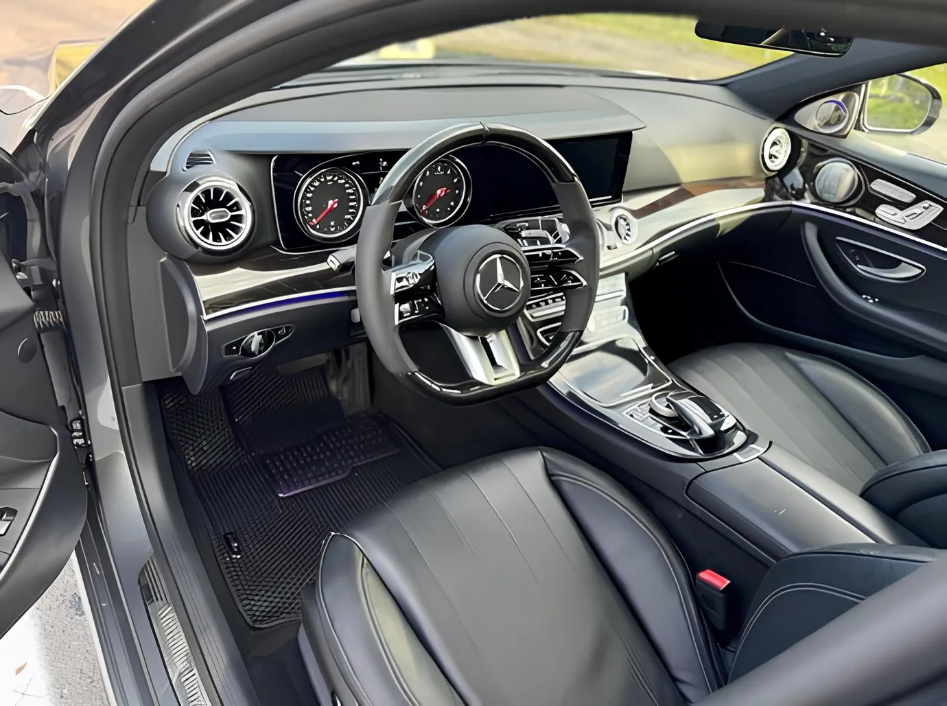 Mercedes E 300, 2.0 L, 2026 i̇l, 195 000 km, Bakı - Qiymət: 40 500 ₼ - Tunel.az