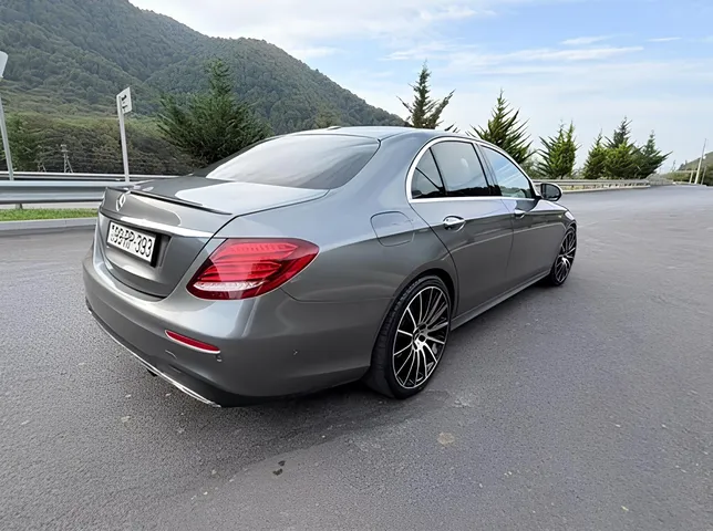 Mercedes E 300, 2.0 L, 2026 i̇l, 195 000 km, Bakı - Qiymət: 40 500 ₼ - Tunel.az