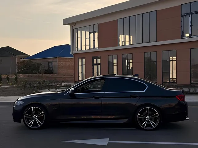 BMW 528, 2.0 L, 2013 год, 285 000 km, Сумгаит - Цена: 20 900 ₼ - Tunel.az