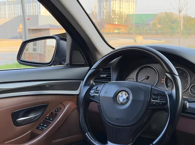 BMW 528, 2.0 L, 2013 год, 285 000 km, Сумгаит - Цена: 20 900 ₼ - Tunel.az