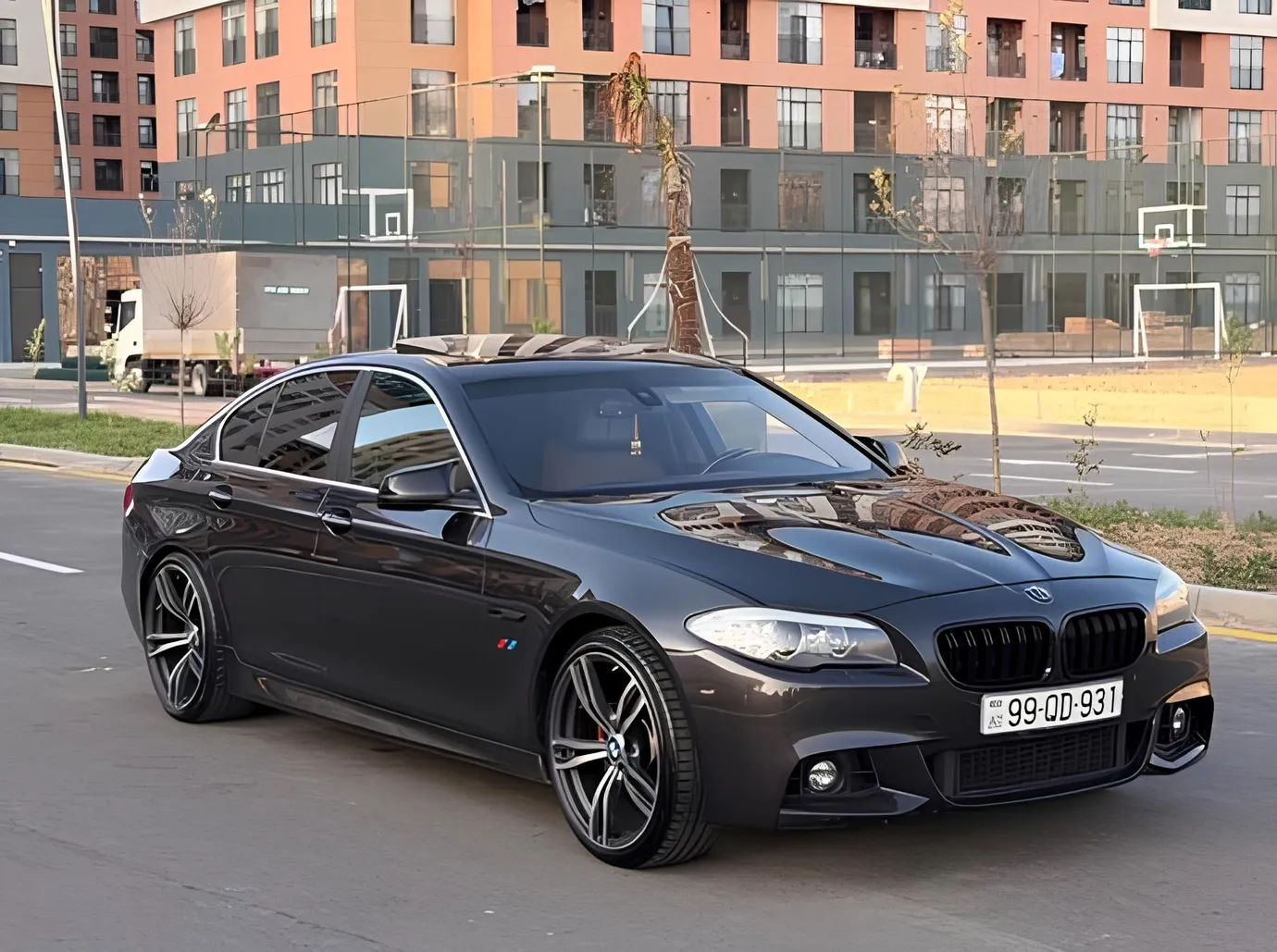 BMW 528, 2.0 L, 2013 год, 285 000 km, Сумгаит - Цена: 20 900 ₼ - Tunel.az