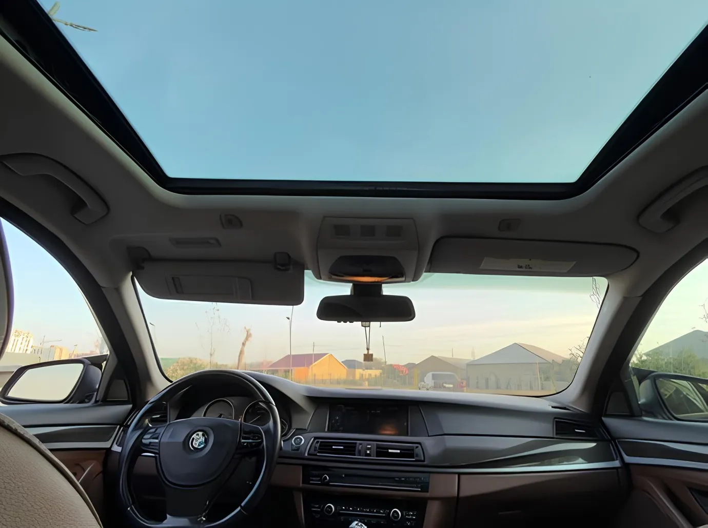 BMW 528, 2.0 L, 2013 год, 285 000 km, Сумгаит - Цена: 20 900 ₼ - Tunel.az