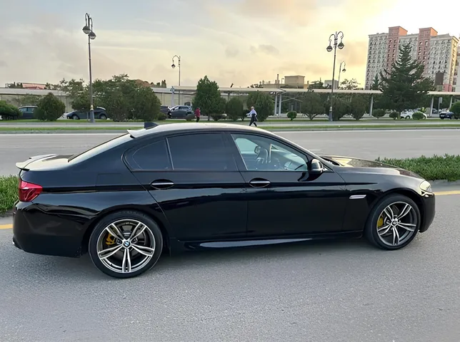 BMW 520, 2.0 L, 2013 год, 308 793 km, Баку - Цена: 21 900 ₼ - Tunel.az