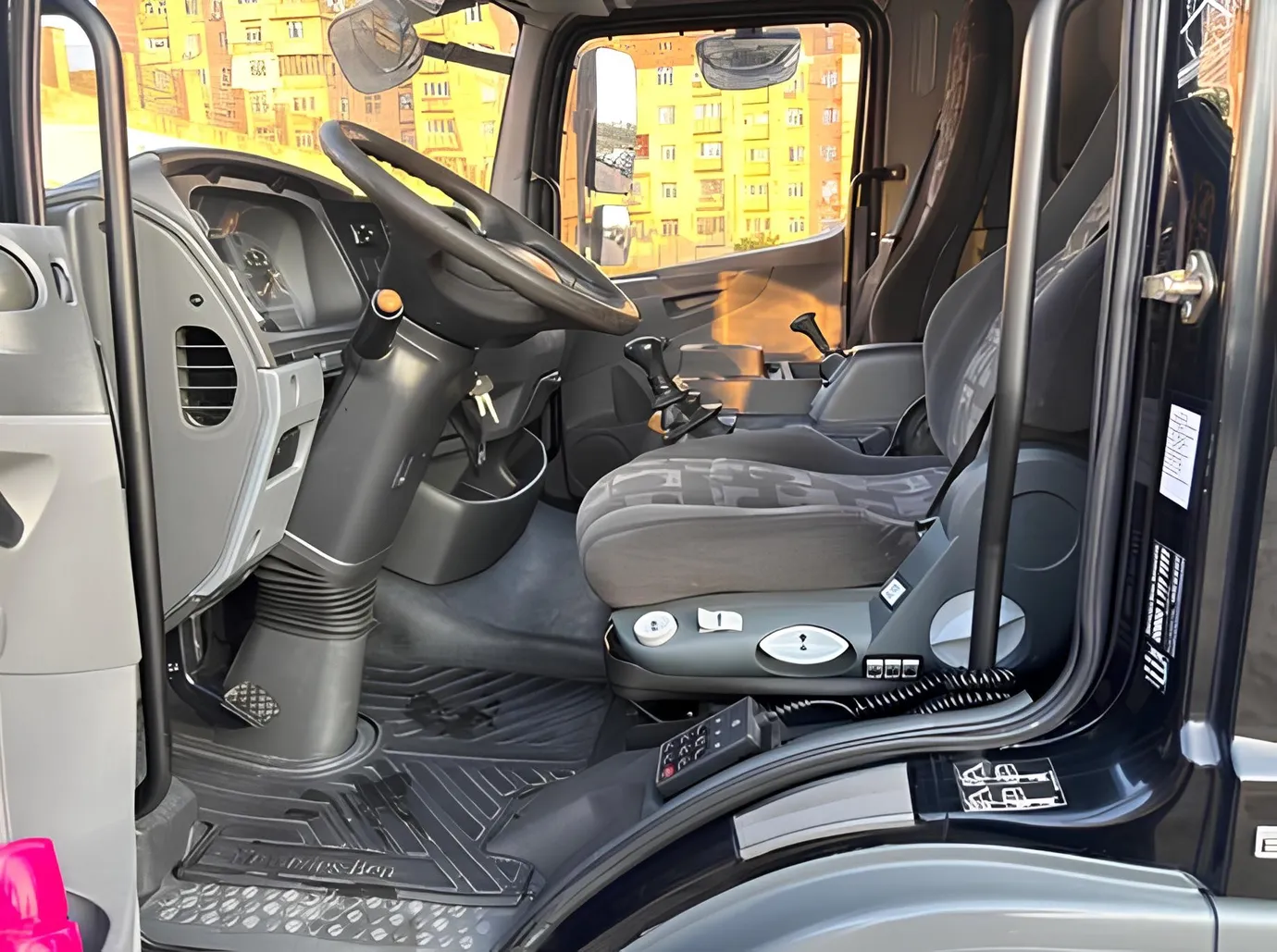 Mercedes Atego 816, 4.3 L, 2010 i̇l, 303 440 km, Bakı - Qiymət: 38 500 ₼ - Tunel.az