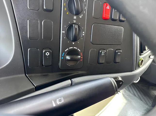 Mercedes Atego 818, 4.3 L, 2011 year, 239 509 km, Baku - Price: 41 000 ₼ - Tunel.az