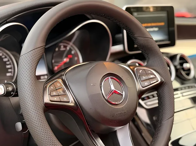 Mercedes C 300, 2.0 L, 2015 год, 218 000 km, Баку - Цена: 32 500 ₼ - Tunel.az
