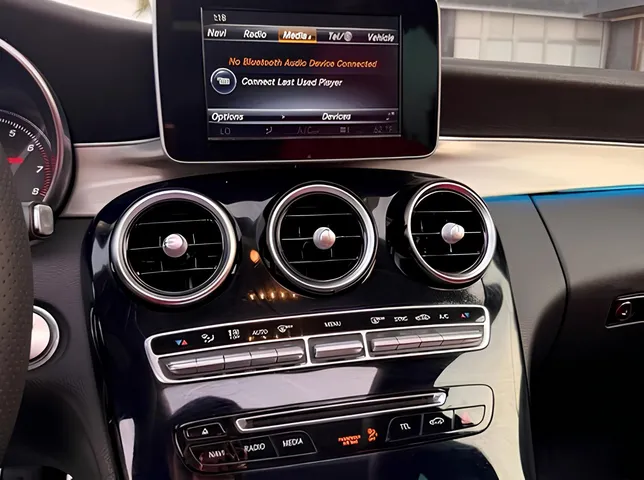 Mercedes C 300, 2.0 L, 2015 год, 218 000 km, Баку - Цена: 32 500 ₼ - Tunel.az
