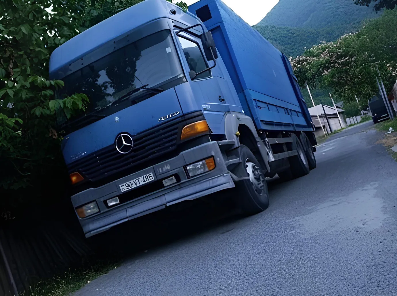 Mercedes Atego 1828, 6.1 L, 1999 i̇l, 650 000 km, Balakən - Qiymət: 33 800 ₼ - Tunel.az