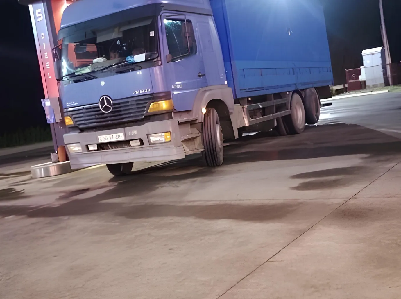 Mercedes Atego 1828, 6.1 L, 1999 i̇l, 650 000 km, Balakən - Qiymət: 33 800 ₼ - Tunel.az