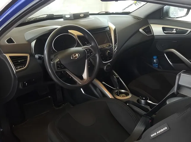 Hyundai Veloster, 1.6 L, 2011 год, 158 000 km, Баку - Цена: 13 999 ₼ - Tunel.az