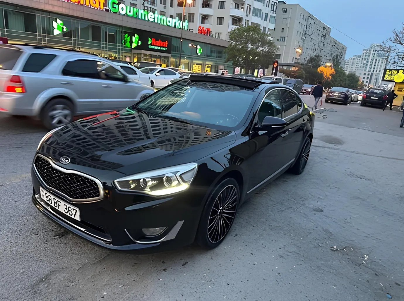 Kia Cadenza, 3.5 L, 2013 i̇l, 268 000 km, Bakı - Qiymət: 21 800 ₼ - Tunel.az