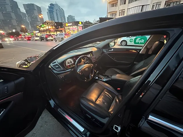 Kia Cadenza, 3.5 L, 2013 i̇l, 268 000 km, Bakı - Qiymət: 21 800 ₼ - Tunel.az