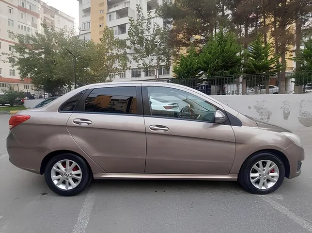Baic A5, 1.5 L, 2014 год, 169 752 km, Баку - Цена: 8 400 ₼ - Tunel.az