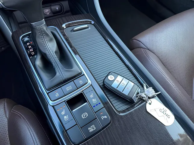 Kia K5, 1.7 L, 2015 i̇l, 168 500 km, Bakı - Qiymət: 24 500 ₼ - Tunel.az