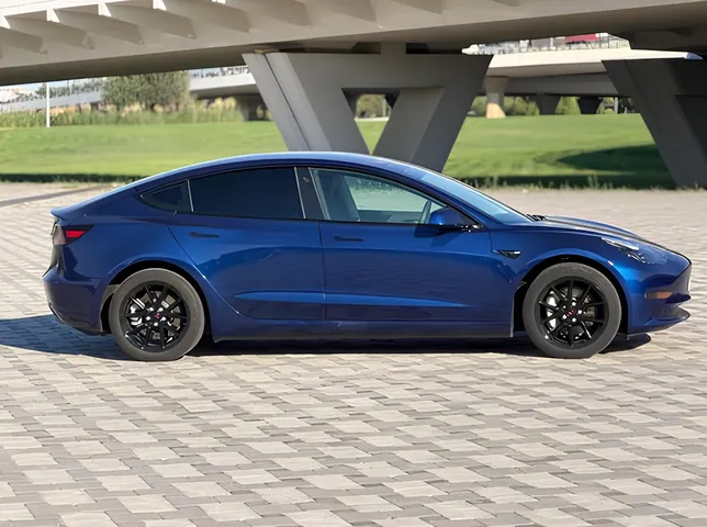 Tesla Model 3, 2.3 L, 2023 year, 43 000 km, Baku - Price: 38 000 ₼ - Tunel.az