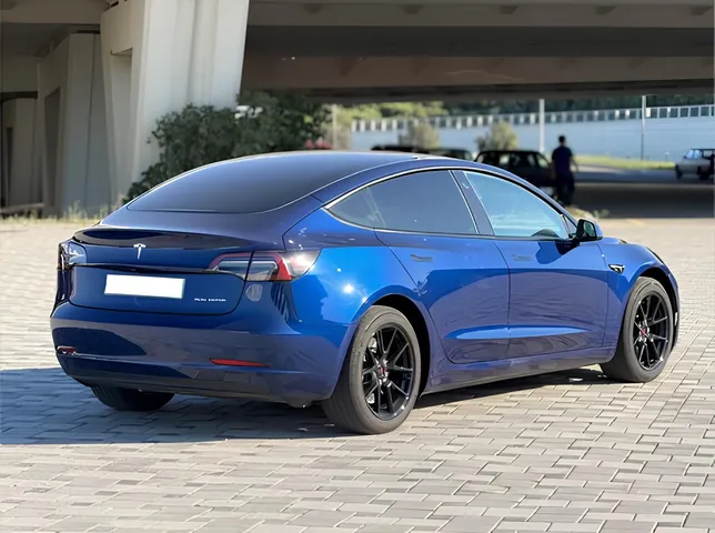 Tesla Model 3, 2.3 L, 2023 year, 43 000 km, Baku - Price: 38 000 ₼ - Tunel.az
