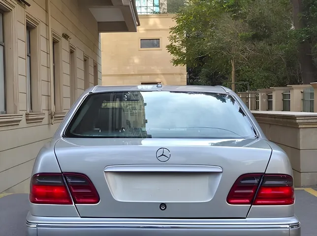 Mercedes E 240, 2.4 L, 2000 year, 290 000 km, Baku - Price: 12 800 ₼ - Tunel.az
