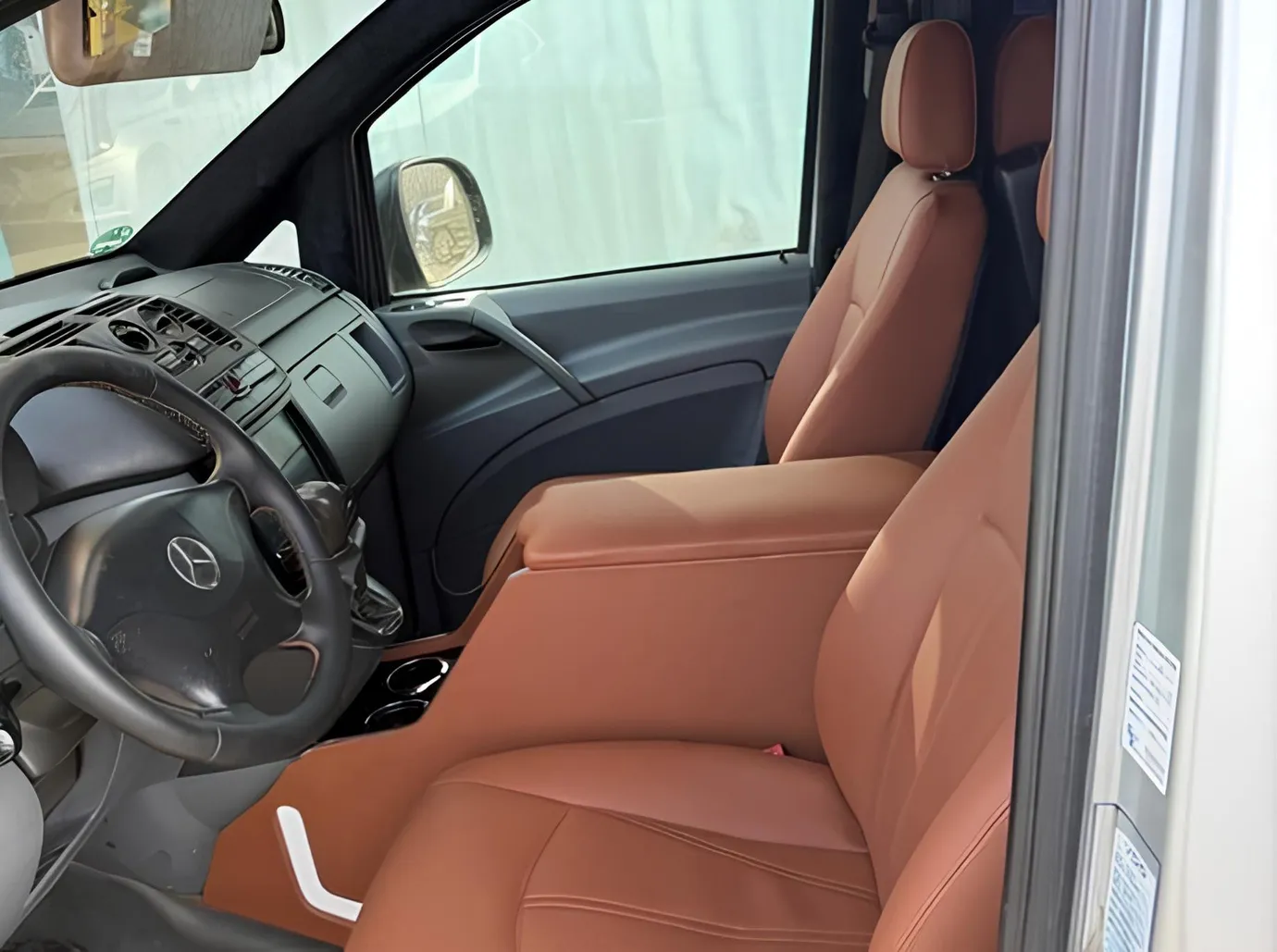 Mercedes Vito 115, 2.1 L, 2007 i̇l, 370 000 km, Bakı - Qiymət: 22 500 ₼ - Tunel.az