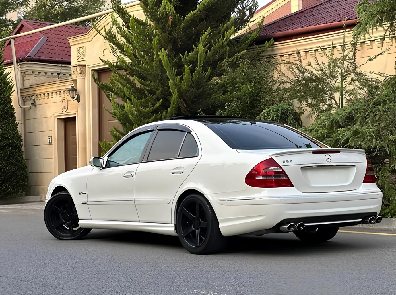Mercedes E 240, 2.6 L, 2002 سنة, 276 000 km, Baku - السعر: 16 900 ₼ - Tunel.az