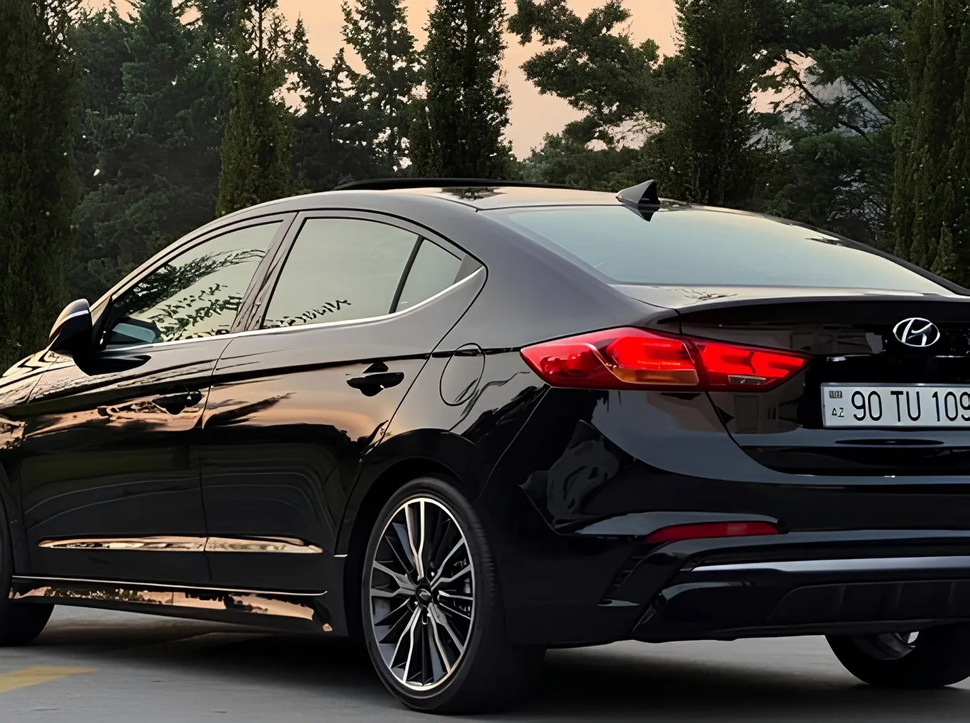 Hyundai Elantra, 1.6 L, 2018 год, 124 000 km, Баку - Цена: 25 800 ₼ - Tunel.az