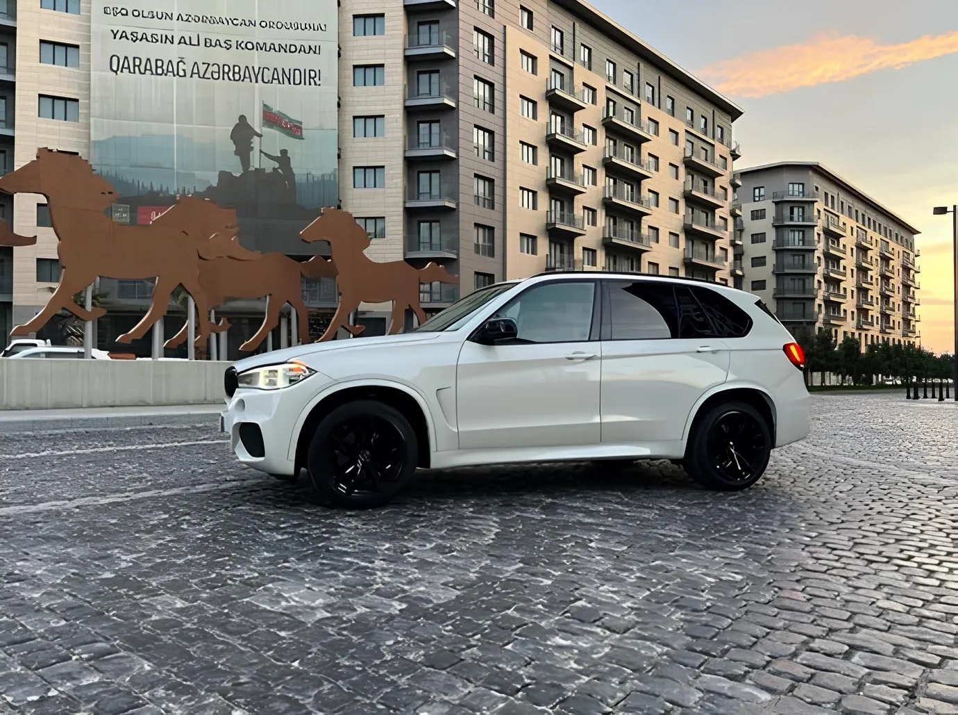 BMW X5, 3.0 L, 2016 год, 93 000 km, Баку - Цена: 47 500 ₼ - Tunel.az
