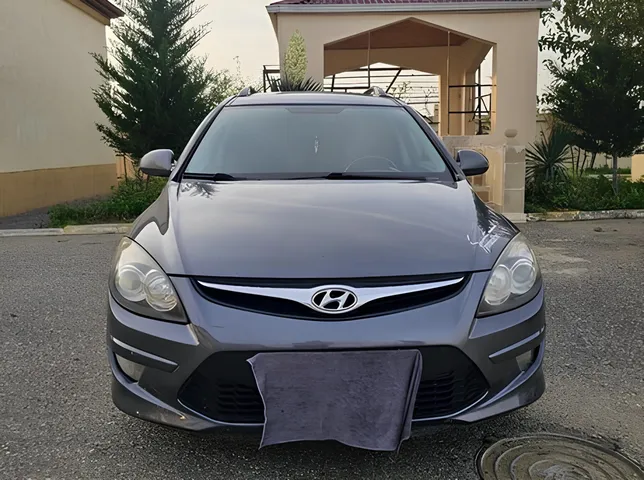 Hyundai i30, 1.6 L, 2010 год, 422 236 km, Баку - Цена: 14 300 ₼ - Tunel.az
