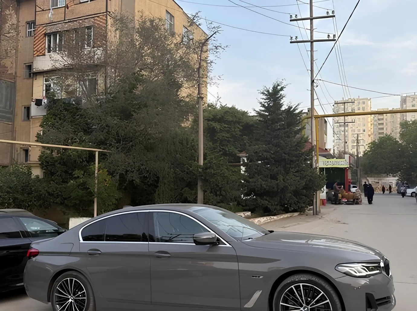 BMW 530e, 2.0 L, 2022 год, 90 000 km, Баку - Цена: 85 000 ₼ - Tunel.az