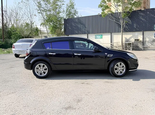 Opel Astra, 1.3 L, 2009 год, 350 000 km, Баку - Цена: 11 900 ₼ - Tunel.az