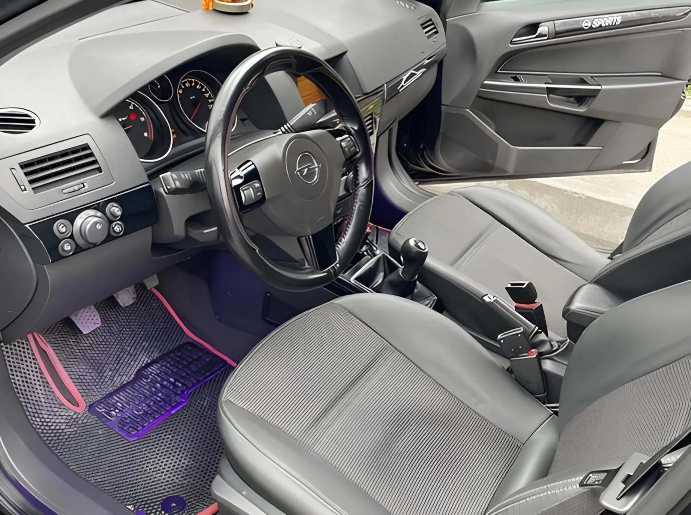 Opel Astra, 1.3 L, 2009 год, 350 000 km, Баку - Цена: 11 900 ₼ - Tunel.az
