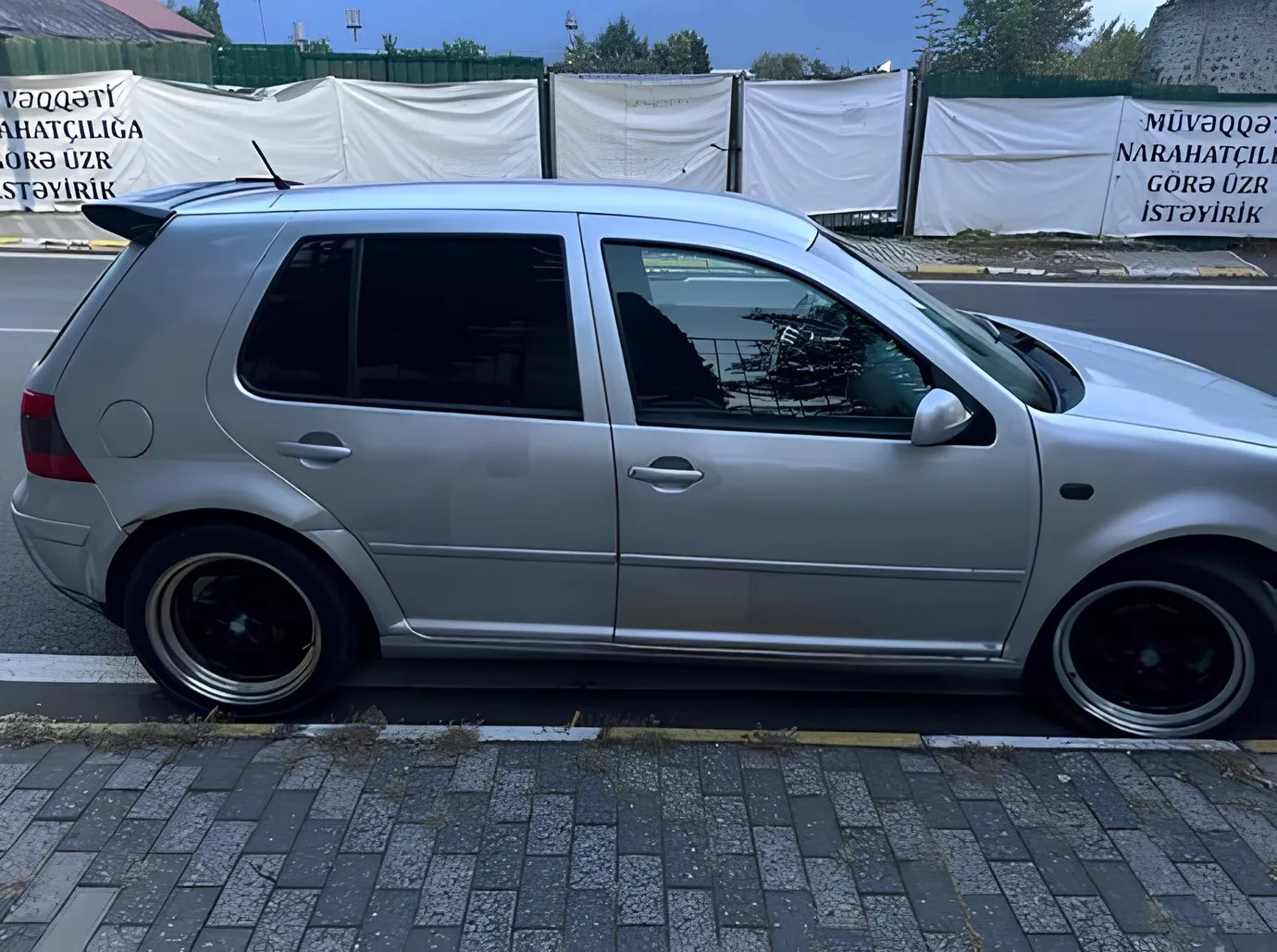 Volkswagen Golf, 1.6 L, 1999 год, 396 363 km, Загатала - Цена: 5 000 ₼ - Tunel.az