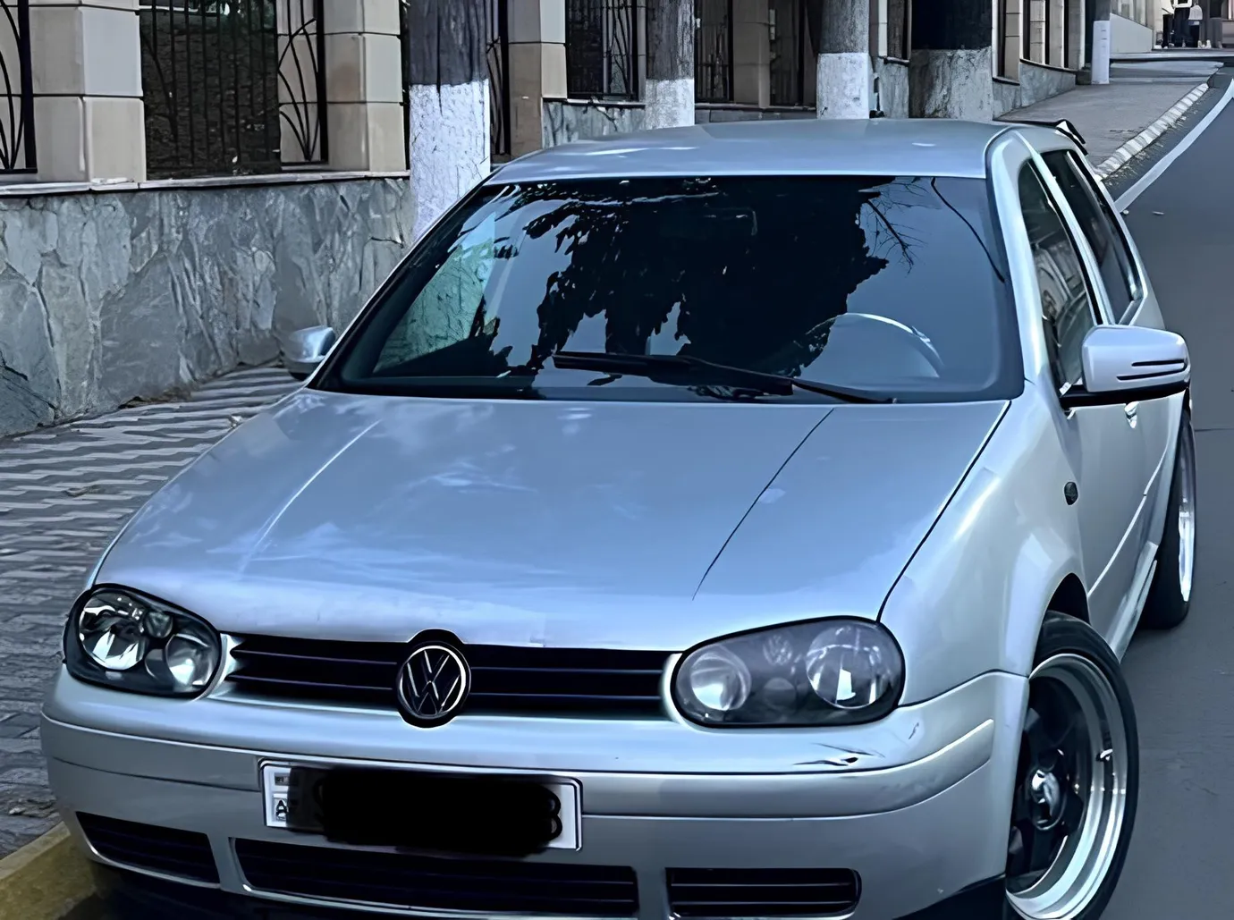 Volkswagen Golf, 1.6 L, 1999 год, 396 363 km, Загатала - Цена: 5 000 ₼ - Tunel.az