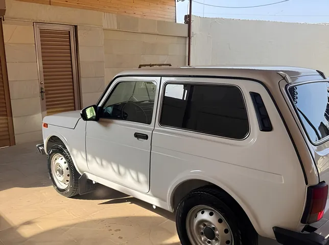 LADA (VAZ) Niva, 1.7 L, 2015 i̇l, 102 500 km, Bakı - Qiymət: 10 800 ₼ - Tunel.az