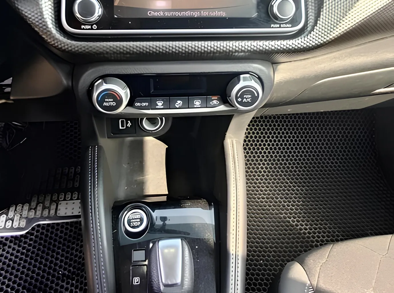 Nissan Kicks, 1.6 L, 2019 year, 135 000 km, Baku - Price: 23 800 ₼ - Tunel.az