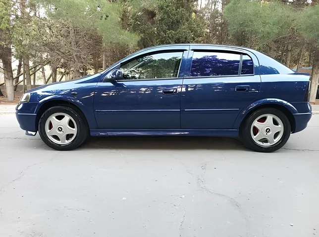 Opel Astra, 1.6 L, 2002 i̇l, 327 000 km, Sumqayıt - Qiymət: 8 600 ₼ - Tunel.az
