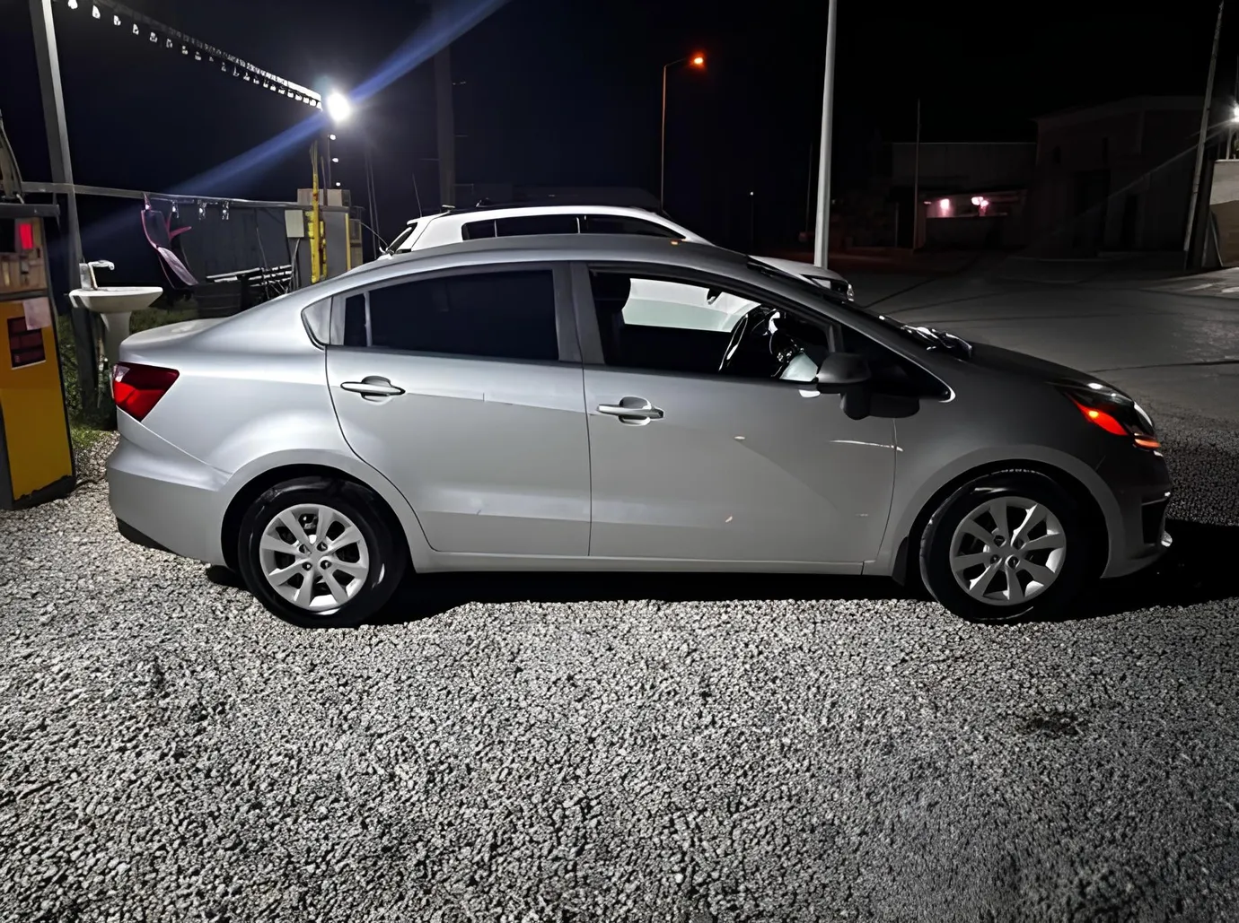 Kia Rio, 1.6 L, 2016 год, 165 891 km, Баку - Цена: 15 400 ₼ - Tunel.az